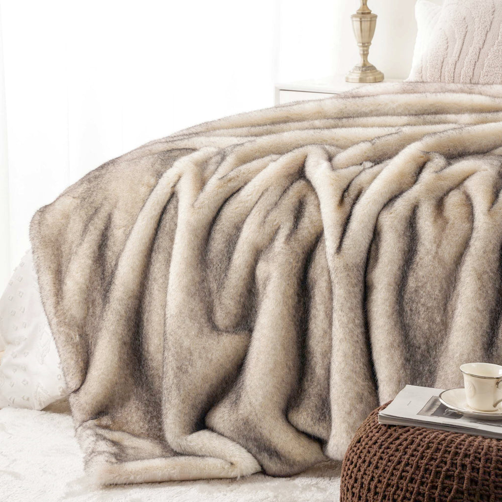 Cream Faux Fur Throw Blanket, Large Mink Fake Fur Throw,Fuzzy Thick Plush Blanket,50"X60"