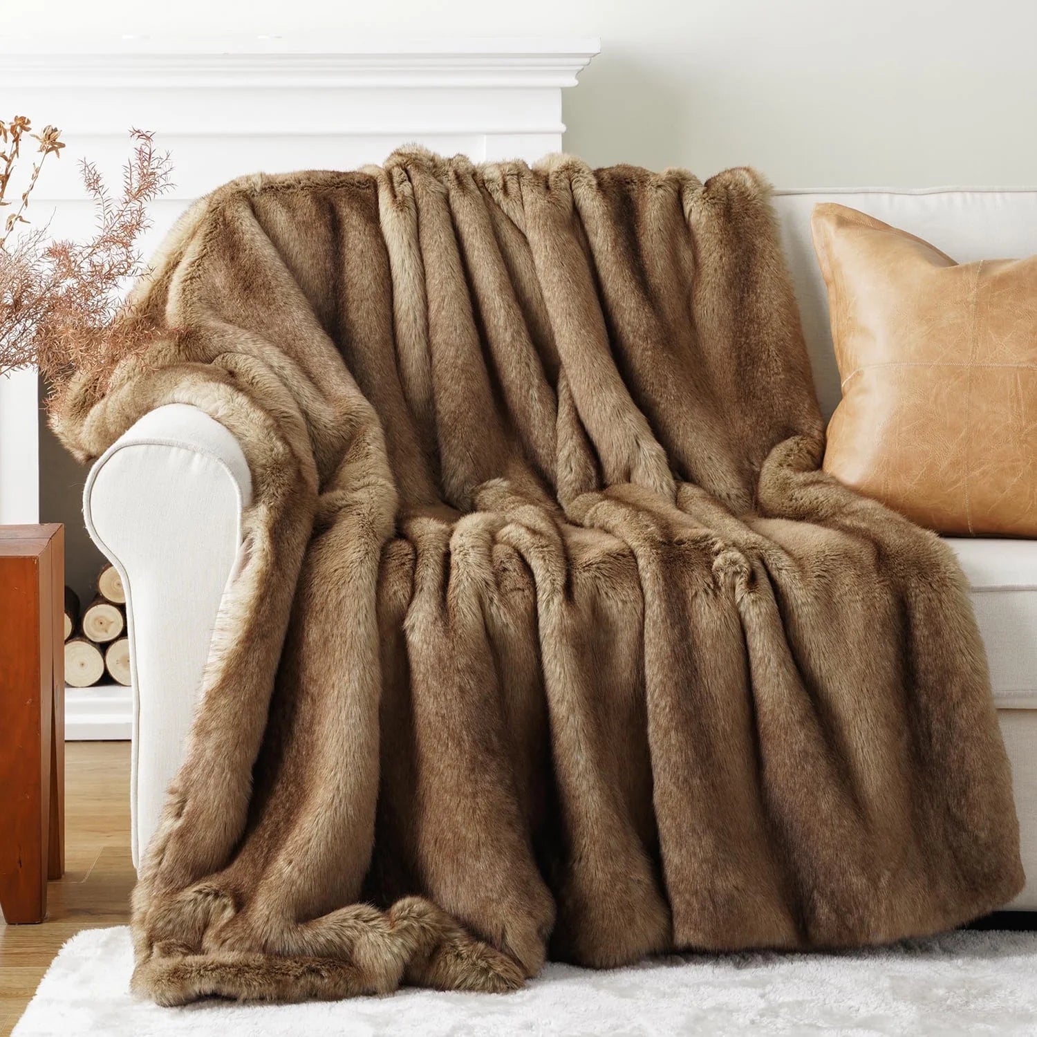Camel Faux Fur Blanket,Reversible Mink Fur Blanket for Bed,Plush Warm Fuzzy Blanket,50"X60"