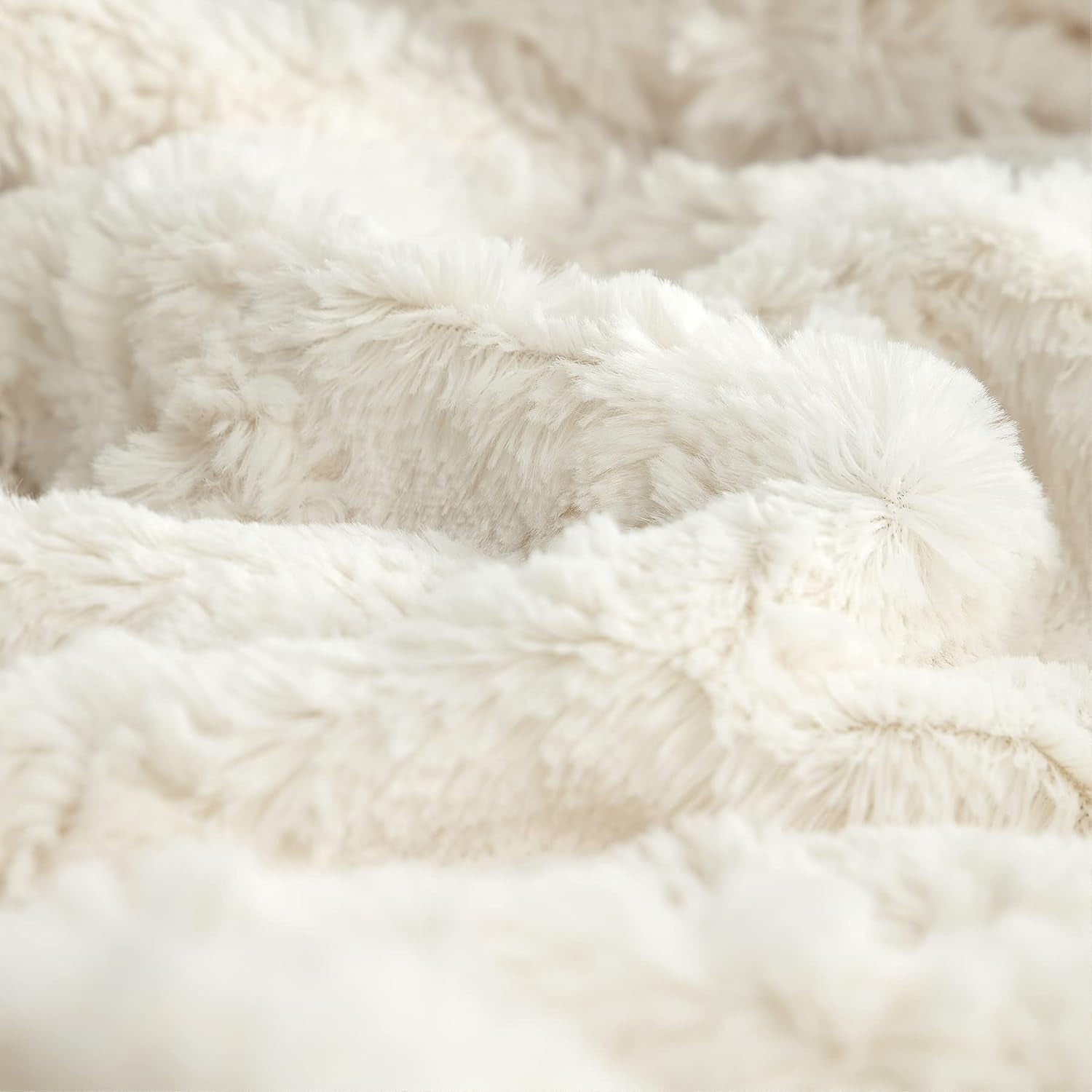 Faux Fur Luxury Throw Blanket,Double Side Soft Fluffy Shaggy Fuzzy Blanket for Couch Sofa Bed (Cream, Throw)